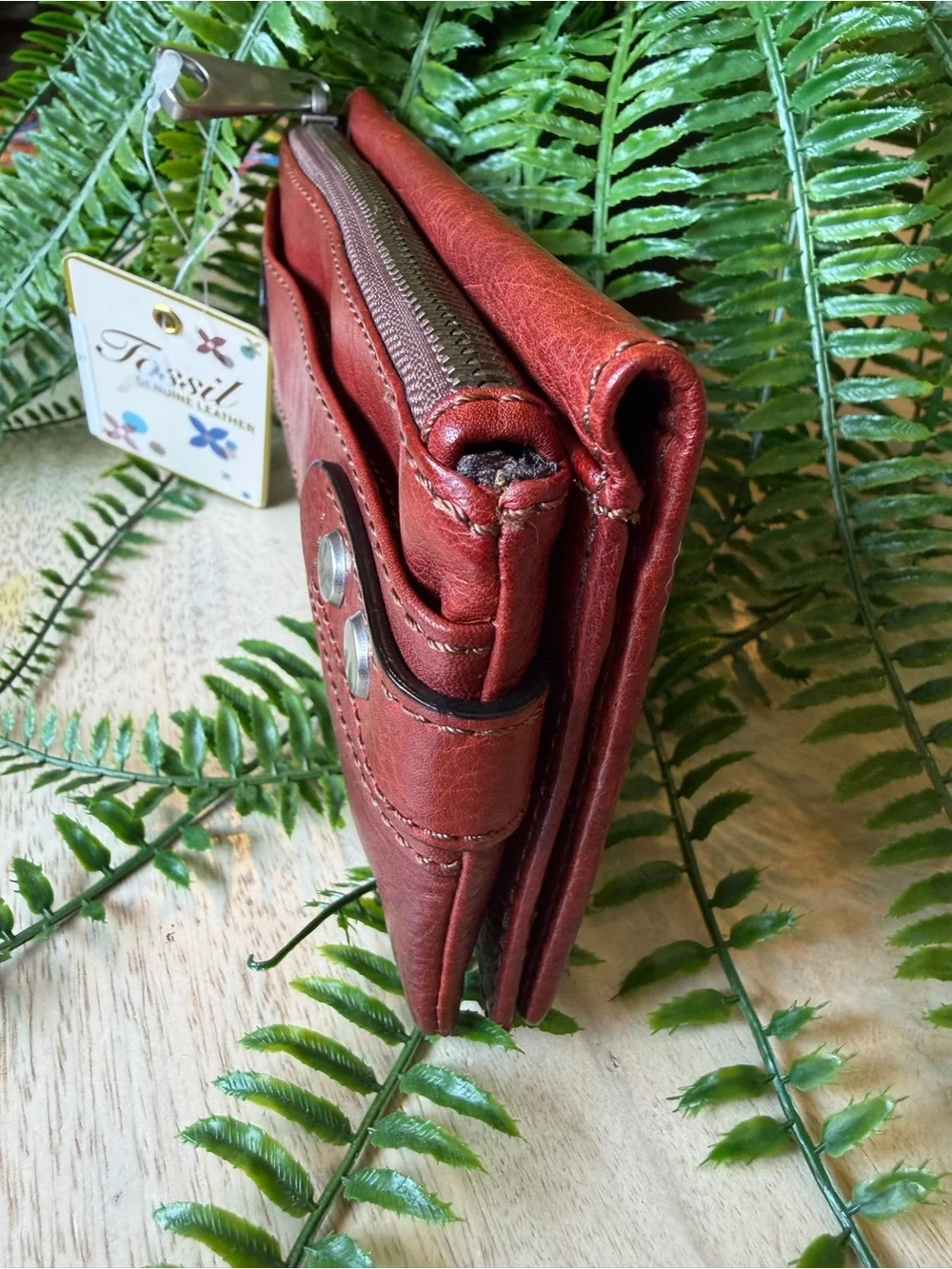 FOSSIL Deep Red Leather Wallet Never Used